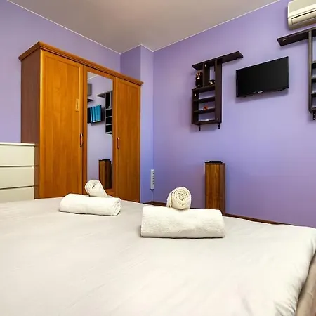 Apartment Center Aleko Konstantinov