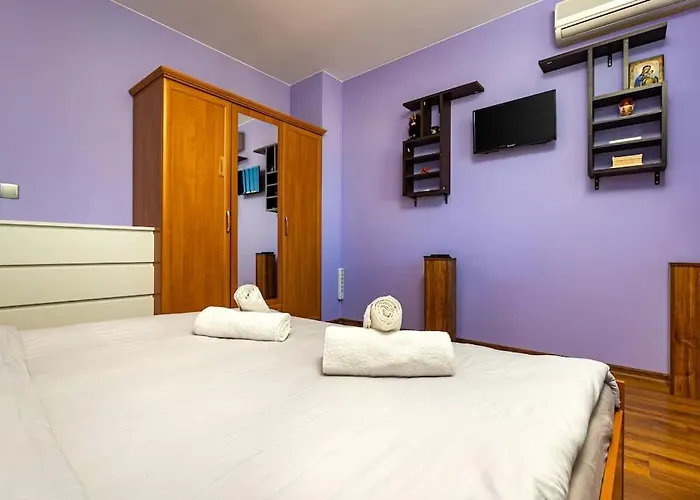 Apartment Center Aleko Konstantinov